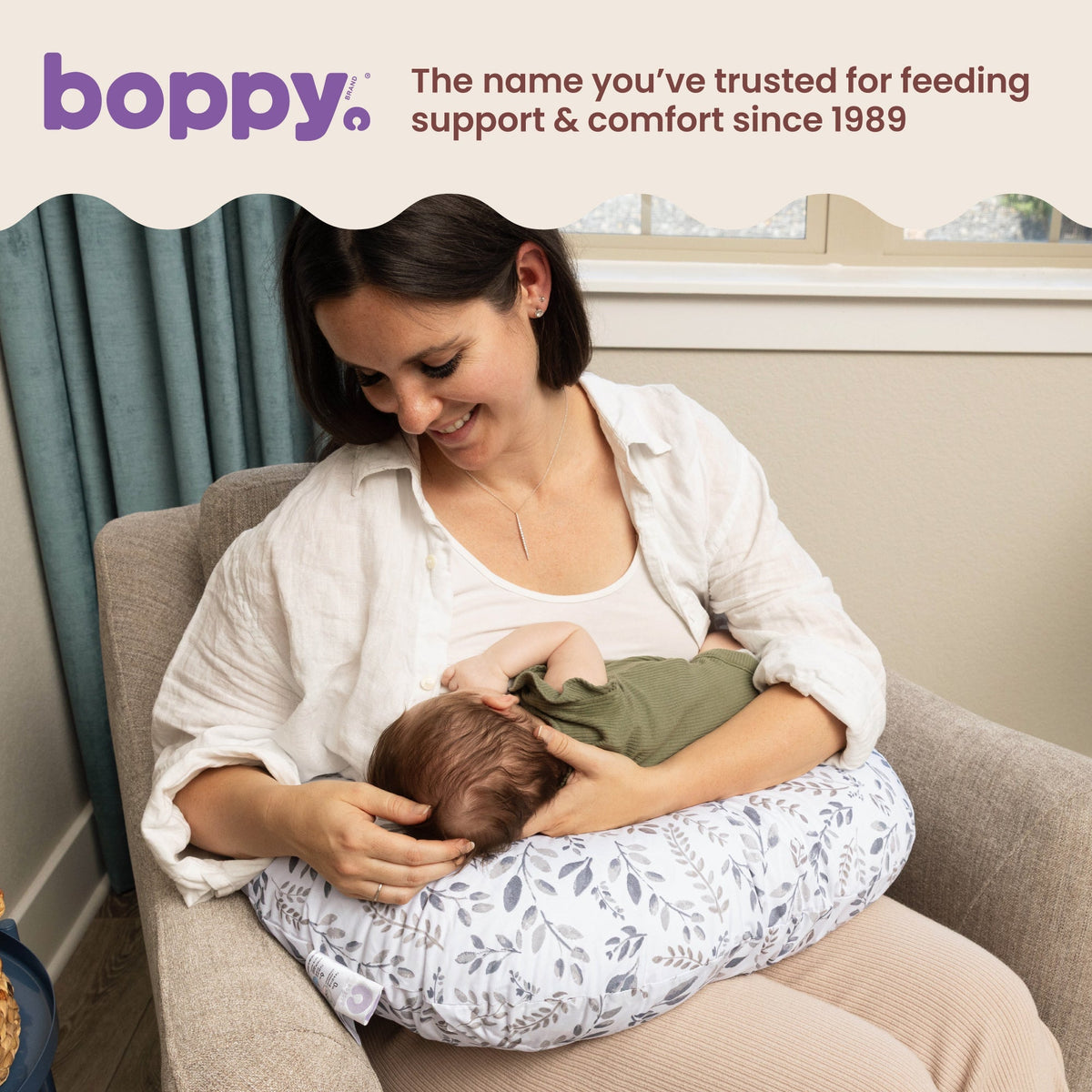 Boppy Nursing PillowNursing PillowBoppy