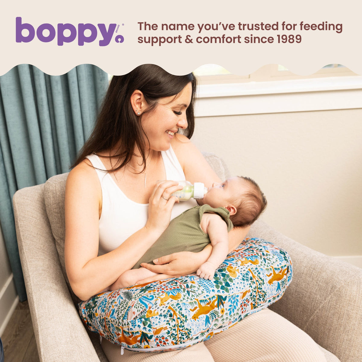 Boppy Nursing PillowNursing PillowBoppy