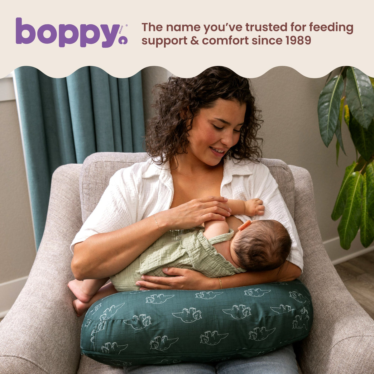 Boppy Nursing PillowNursing PillowBoppy